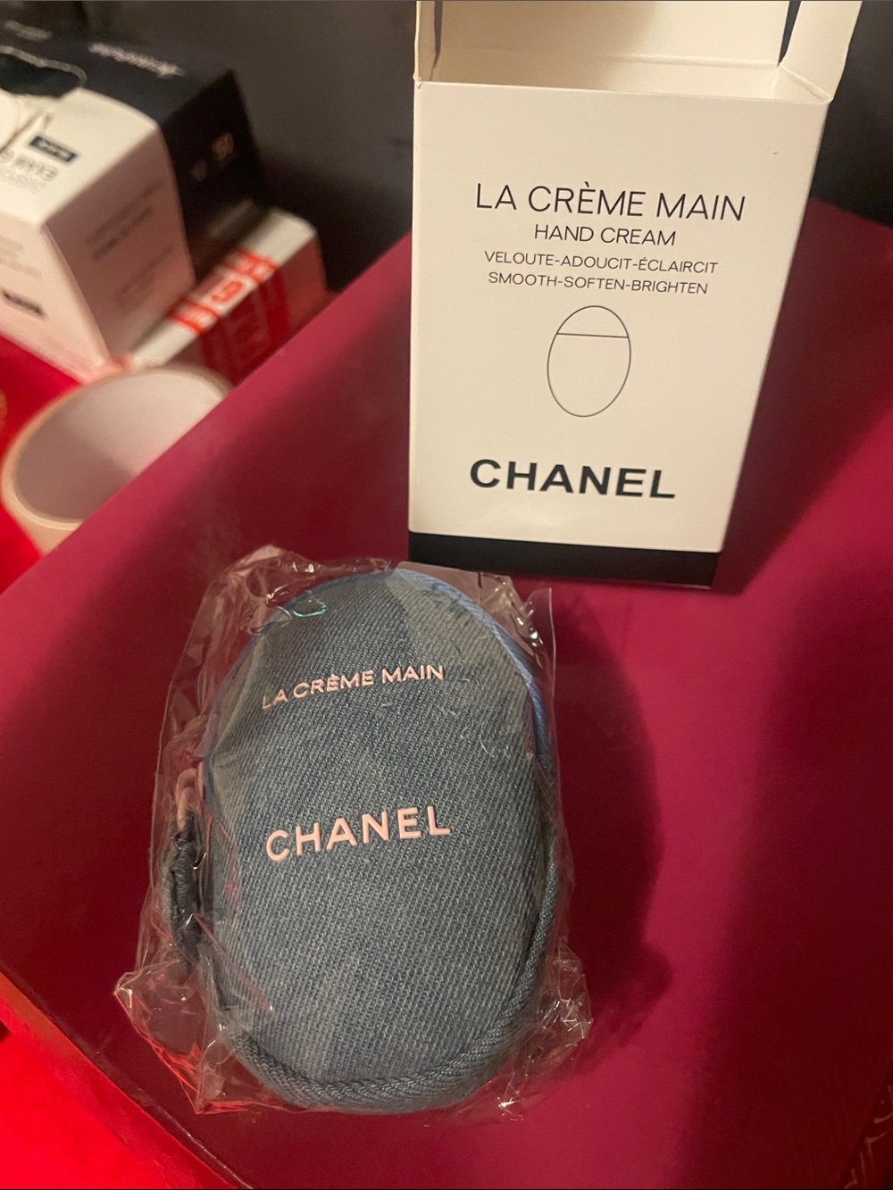 GWP La Crème Main Hand Cream with Denim Pouch in Blue & Pink - Picture 9 of 17